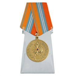 Латунная медаль ГКЧС-МЧС на подставке, - для коллекционеров и истинных ценителей наград МЧС №347 (96)