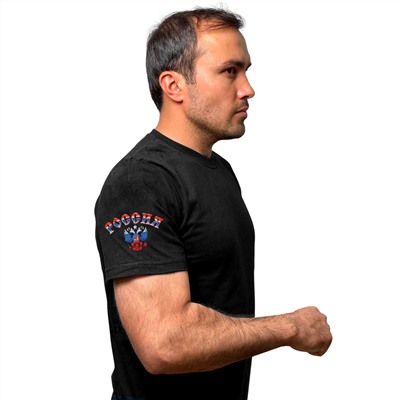 Чёрная футболка с термотрансфером "Россия" на рукаве