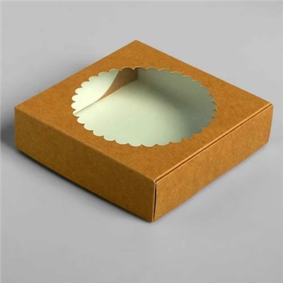 Коробка для пряников (печенья, зефира) крафт с окном, 115х115х30