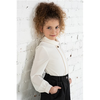 Молочная школьная блуза Mooriposh, модель 06125