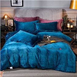 Велюровый постельный комплект PRETTY MONICA евро - синий р-р 200х230 и 48х74 2 шт