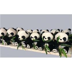 Мягкая игрушка "Панда с зеленью" 15 см