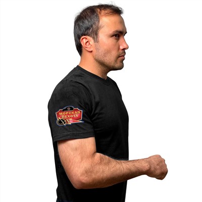 Чёрная футболка с термотрансфером "Морская пехота" на рукаве