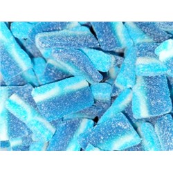 Дольки малины в сахаре синие