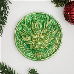 Фигура с подвесом "Медальон дракон" зеленая с позолотой, d-10см