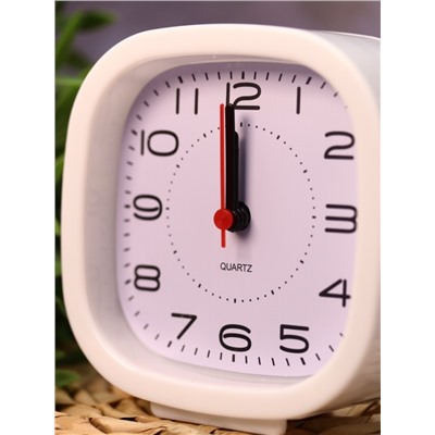 Часы-будильник «TimeTrek», white (11х10,5 см)
