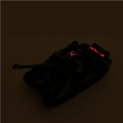 Танк радиоуправляемый «Защитник», с аккумулятором, световые и звуковые эффекты, цвета МИКС, уценка