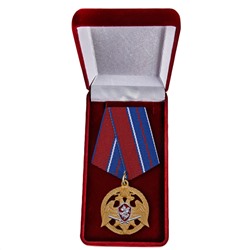 Медаль "За проявленную доблесть", - 1-я степень ведомственной награды Росгвардии в бархатистом футляре №1738