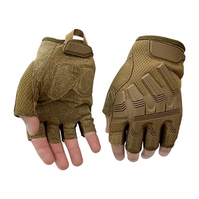 Тактические перчатки беспалые хаки-песок, (B53) №16 - Верхняя сторона перчаток выполнена из эластичного, дышащего материала. Ладонь из искусственной замши с усиливающими накладками, поглощающими удары, вибрацию и увеличивающими срок службы