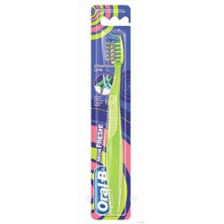Зубная щетка Oral-B Pro Expert Neon Fresh 1 шт.