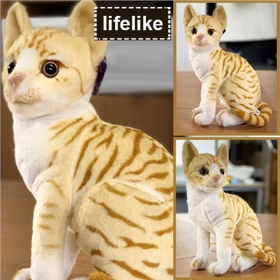 Реалистичная , моделированная плюшевая игрушка кошка 32см