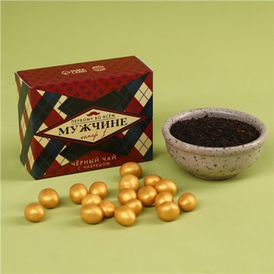 Подарочный набор «Настоящему мужчине»: чай чёрный с чабрецом 20 г., арахис в шоколаде 100 г., крем-мёд: с кедровым орехом, с черникой, с апельсином 90 г (3 шт. х 30 г).