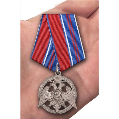 Медаль Росгвардии "За проявленную доблесть" 2 степени, - в футляре с удостоверением №1739