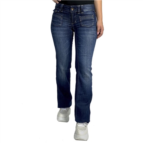 Синие женские джинсы Настоящий деним – никаких страз, блесток и вышивок. Чистый стиль! №112 Размер RUS 42-44 (27) 250руб.