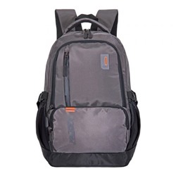 Рюкзаки Молодежный рюкзак MERLIN S820 серый