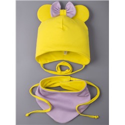 Шапка трикотажная для девочки с ушками на завязках, сверху бант + нагрудник, желтый