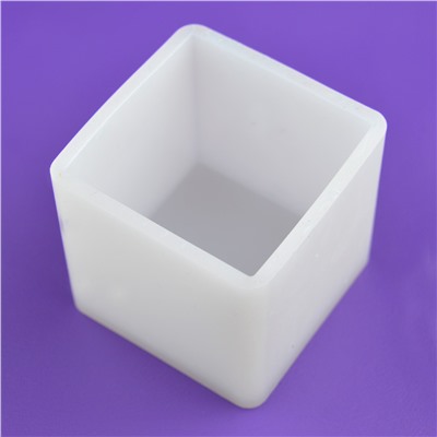 Силиконовая форма для творчества Куб 50 мм