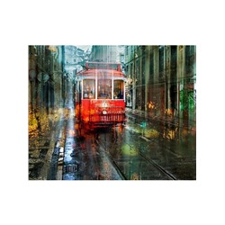 Трамвай под дождем