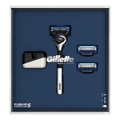 Подарочный набор Gillette (Джилет) Fusion ProShield (бритва Fusion5 ProShield + 3 кассеты + магнитная подставка)